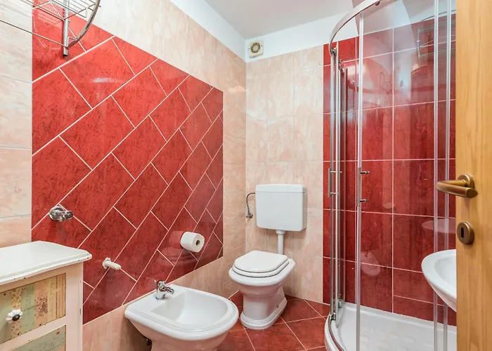 Lovely In With Kitchen Appartement Pula